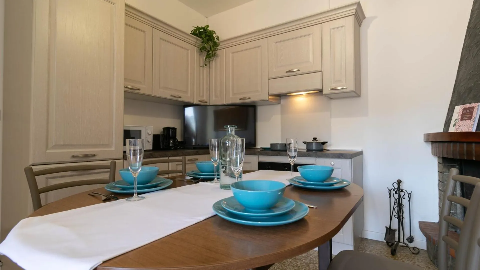 Mamma Ciccia - Root 12 Apartman Lierna Olaszország